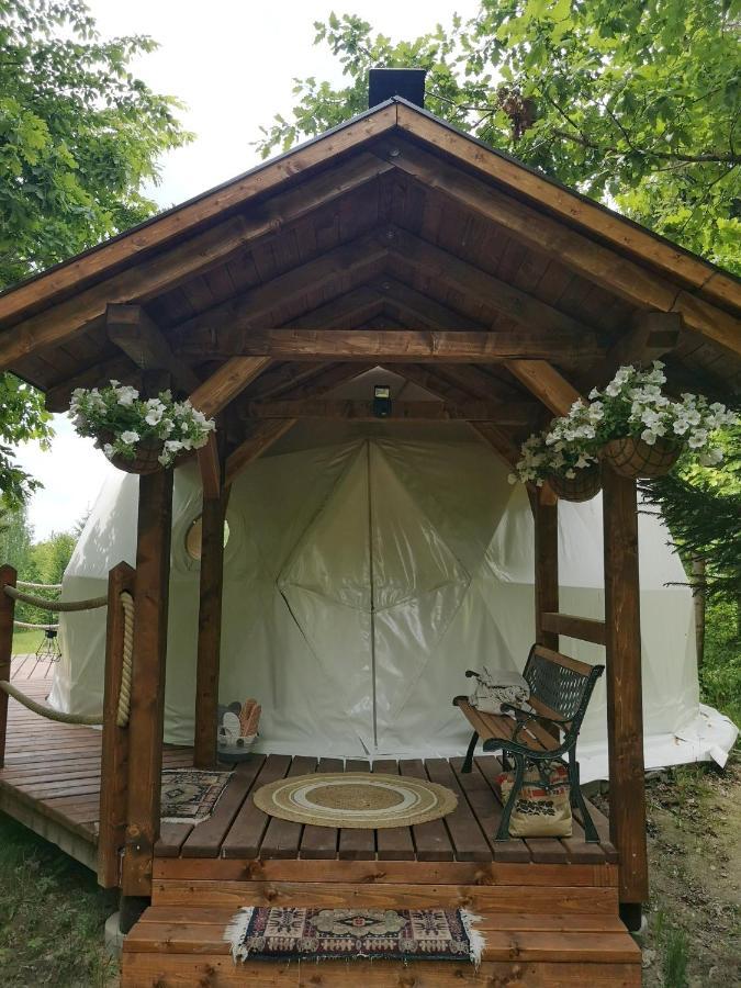 Medve Dome - Luxury Camping In The Middle Of Nature Hotel Vlahita Luaran gambar